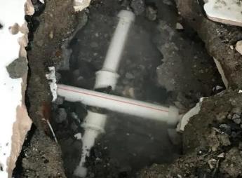 库伦阳台漏水维修公司为您分享楼上楼下漏水怎么处理